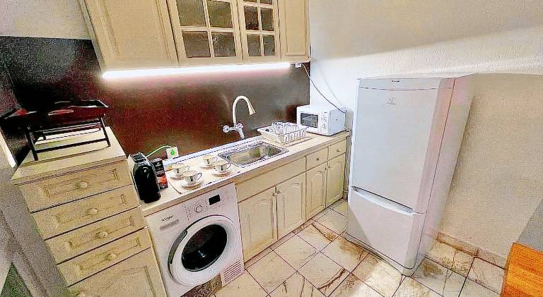 Rental apartment with BBQ, garden & patio | Pets allowed — photo 4