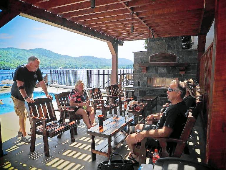 Motel Lake George