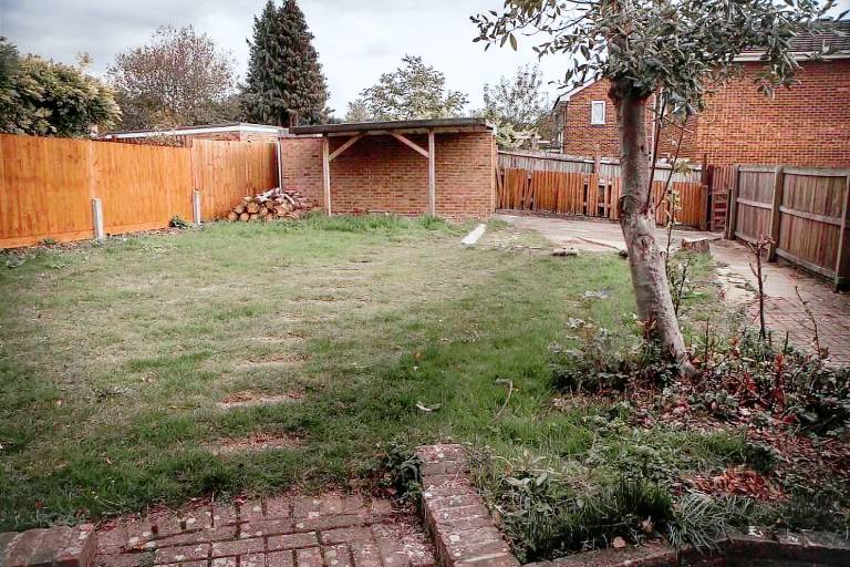 House with yard & barbecue — photo 5