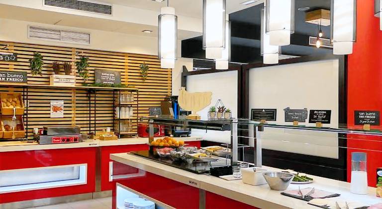 Ibis budget Girona Costa Brava — photo 2