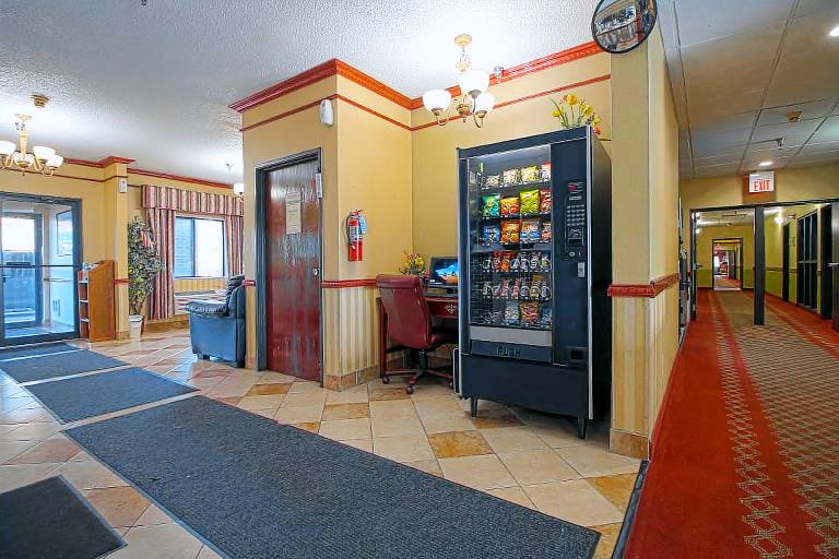 Geneva Motel Inn — photo 5