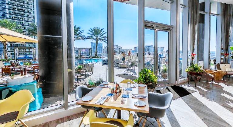 Dreamy Beachside Living - Direct Oceanview 2BR 2BA for the Perfect Escape — photo 5