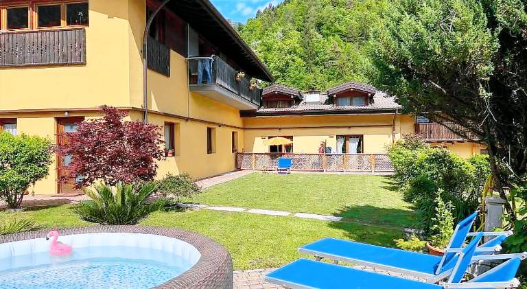 Apartment with 1 room for 2 persons in Ledro