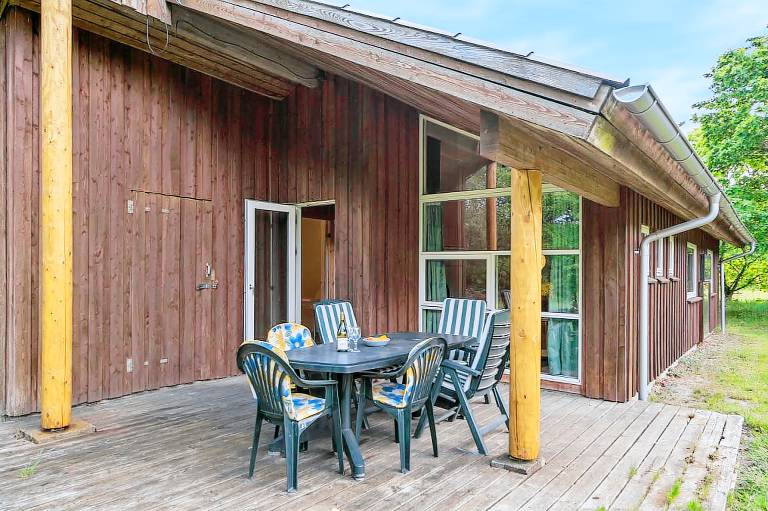 Fully equipped wonderful house with barbecue, patio & hot tub | Pets are welcome — photo 2