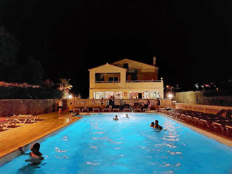 Maison de vacances Barjac