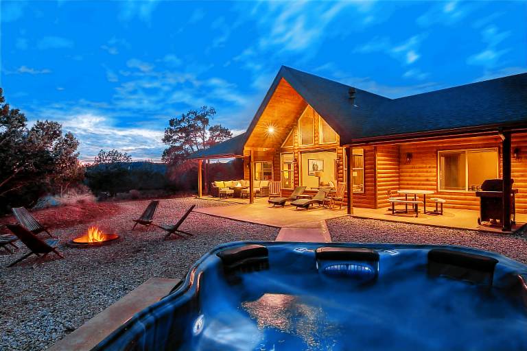 Skyfall Cabin Private Hot tub Zion NP
