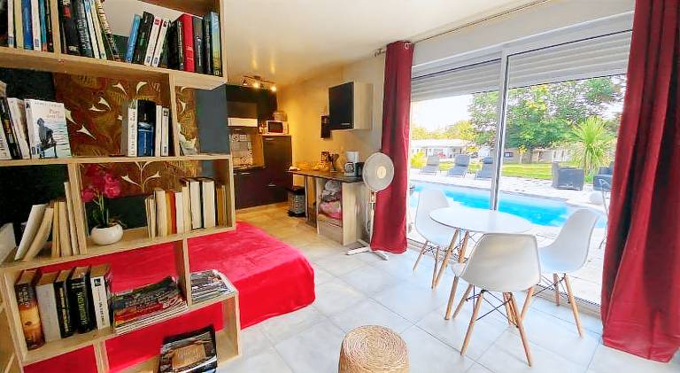 Beautiful rental apartment with pool | Dogs allowed — photo 5