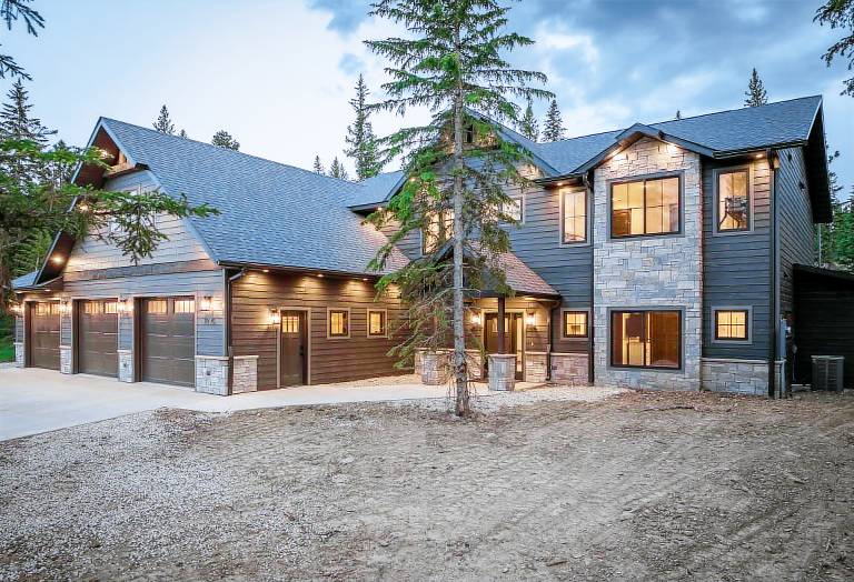Cabin  Deadwood