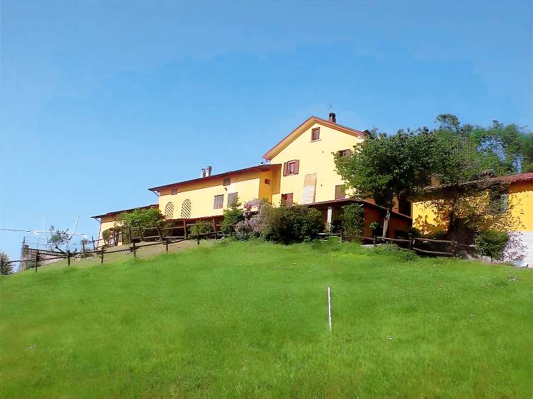 Wonderful farm with patio, BBQ & garden | Pets allowed in Alessandria