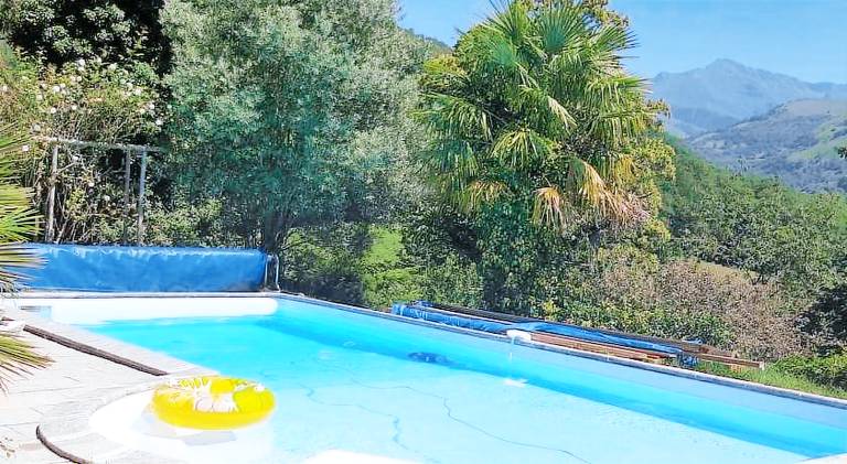 Villa with pool | Pets allowed in Lourdes