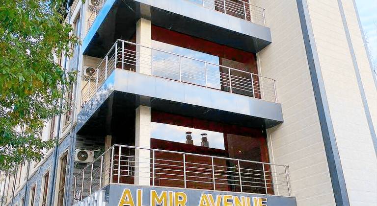 Almir Avenue Hotel