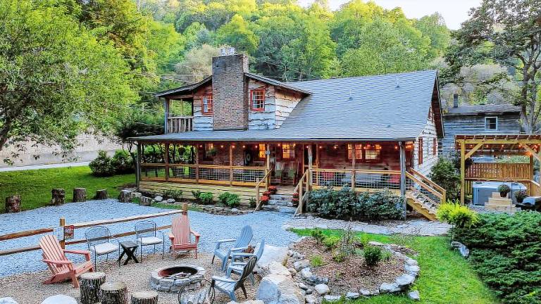 Cabin Boone