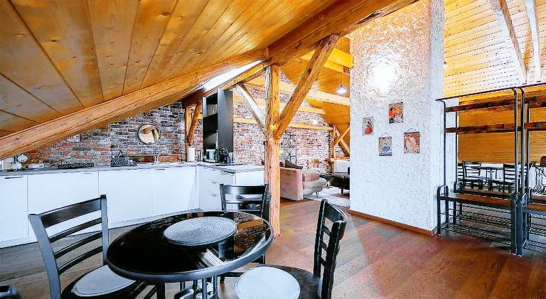 Apartment with terrace — photo 4