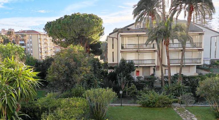 Apartment with 2 rooms for 4 persons — photo 4