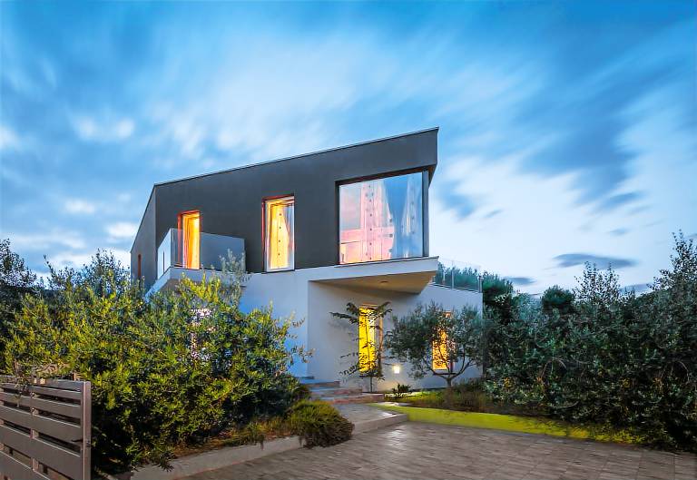 Villa with terrace, heated pool & BBQ | Sea view — photo 3