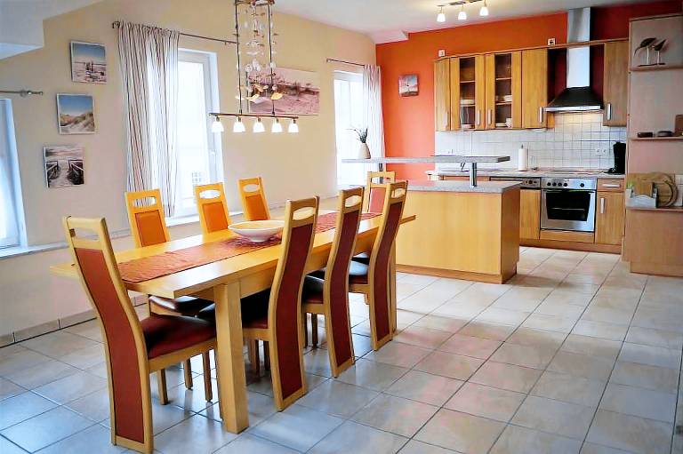 Luxus-Fewo mit 2 Slz, 2 Bädern und Meerblick in Heringsdorf