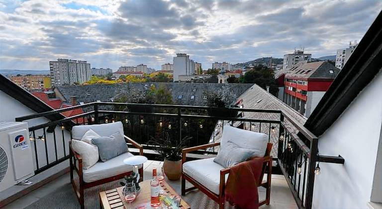 Holiday apartment with terrace — photo 4