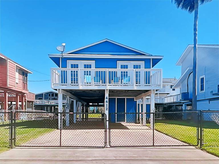 House  Jamaica Beach