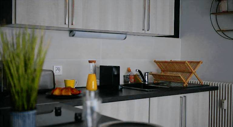 Holiday apartment with patio — photo 3