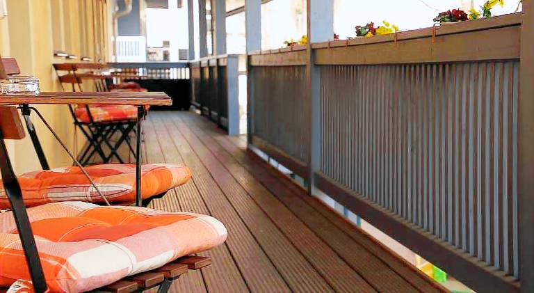 Apartment with patio & sauna | Perfect for remote work | Pets allowed — photo 4