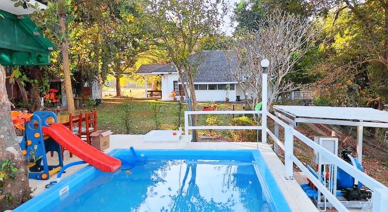 House with pool | Pets are welcome — photo 3