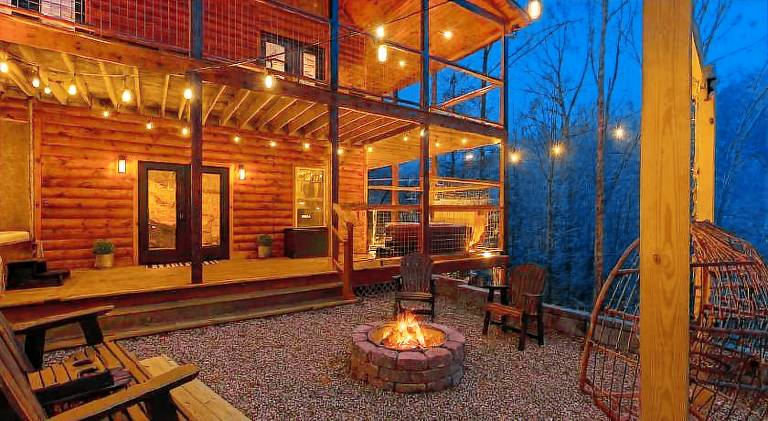 Pleasant vacation home | Pets allowed in Pigeon Forge, TN