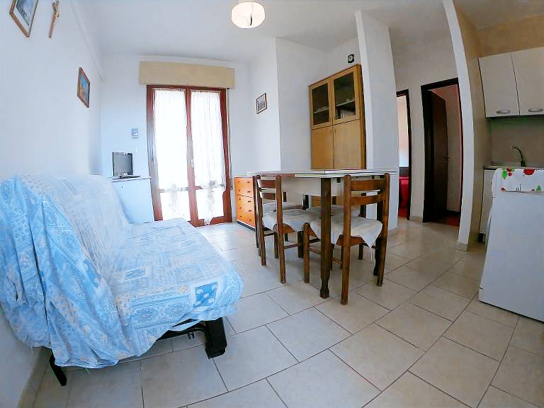 Dreizimmerwohnung Tata 98 50 m vom Meer entfernt — photo 4
