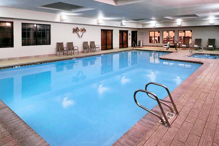 Hampton Inn & Suites Carson City — photo 4