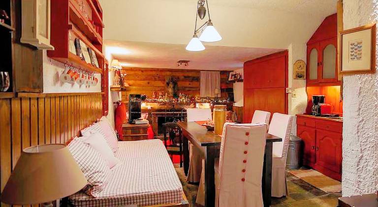 Vacation home with garden — photo 4