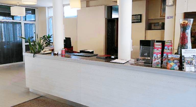 Auto Park Hotel — photo 5