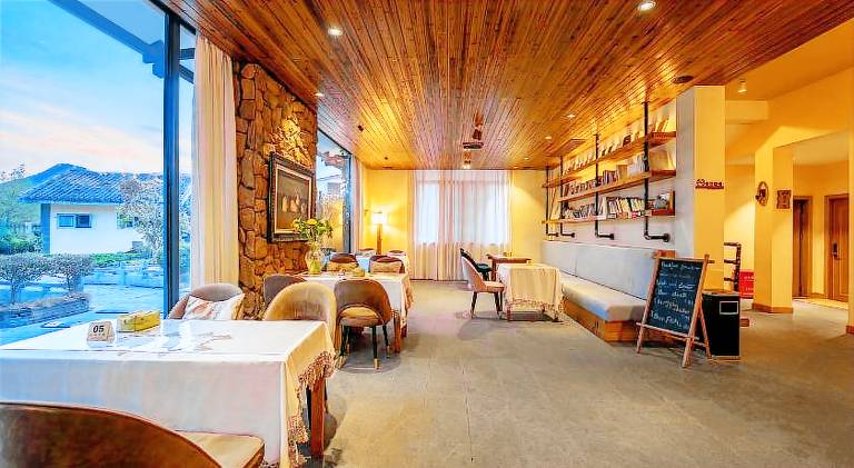 Guilin Village Creek Inn -Beside the lake &Fee pick up service over three nights — photo 4