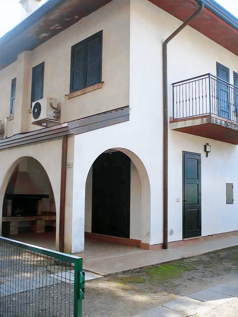 Lovely rental apartment with grill, garden & terrace | Pets are welcome — photo 3
