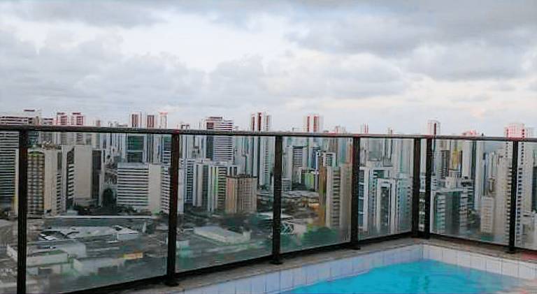 Apartment with pool in Recife