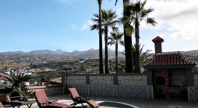 House with garden, pool & patio | Pet-friendly in Adeje