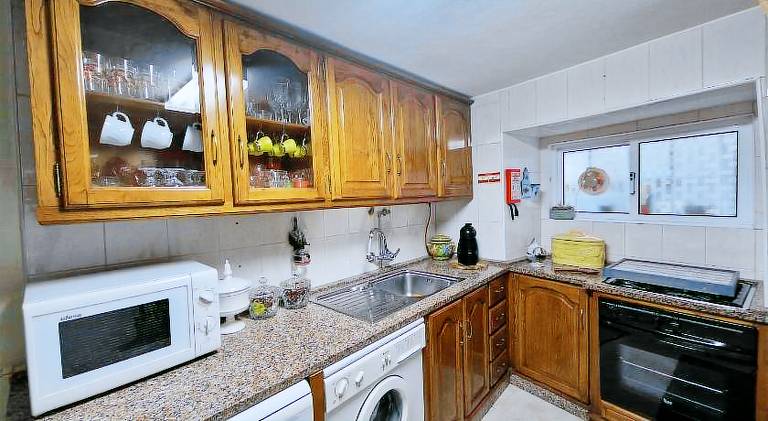 Fully equipped vacation home with terrace, pool & BBQ | Suitable for remote work | Dogs allowed — photo 4