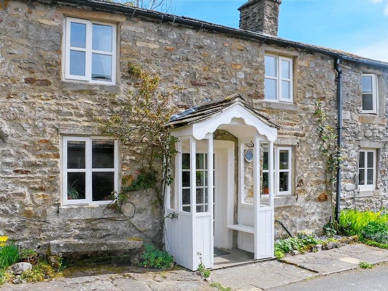 Cottage  Yorkshire Dales National Park