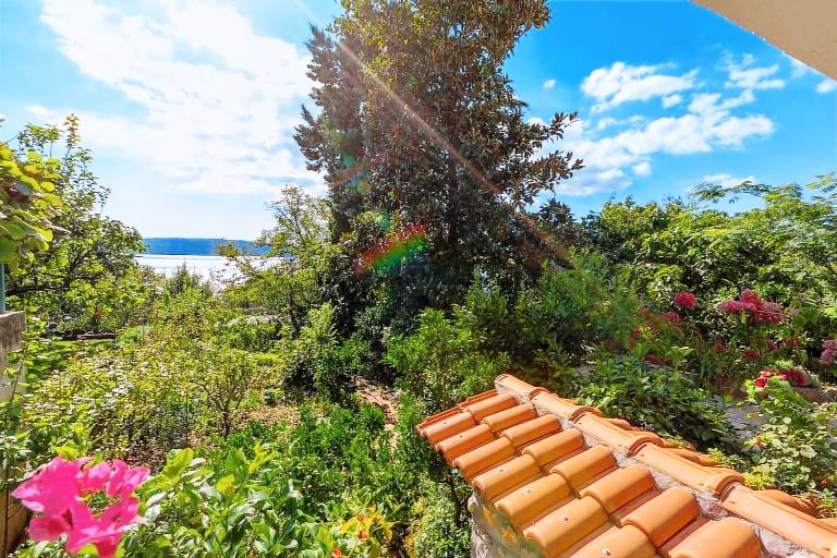 Fantastic flat with its own wine cellar, hydromassage shower, sea view - only 480 metres to the beach — photo 5