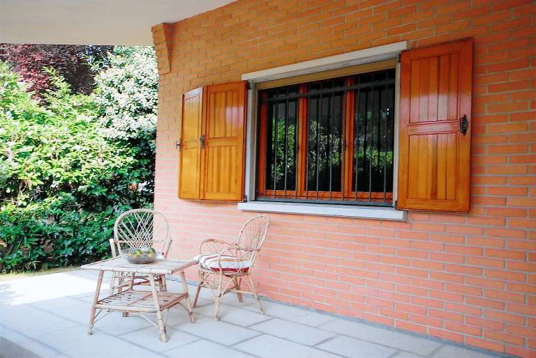 Villa with yard, terrace & barbecue | Pets are welcome — photo 2