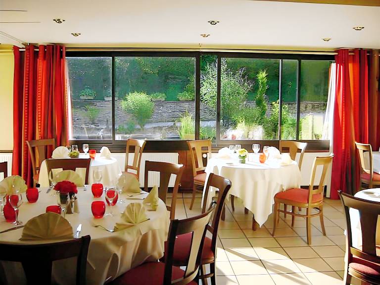 Logis Hotel Restaurant Le Moulin de la Coudre — photo 4