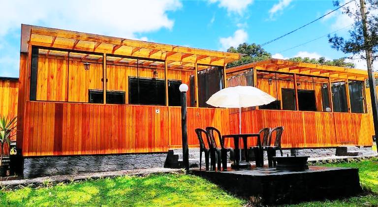 Lodge with grill, terrace & garden — photo 4