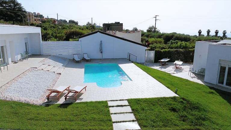 Splendida villa a pochi minuti dalle spiagge