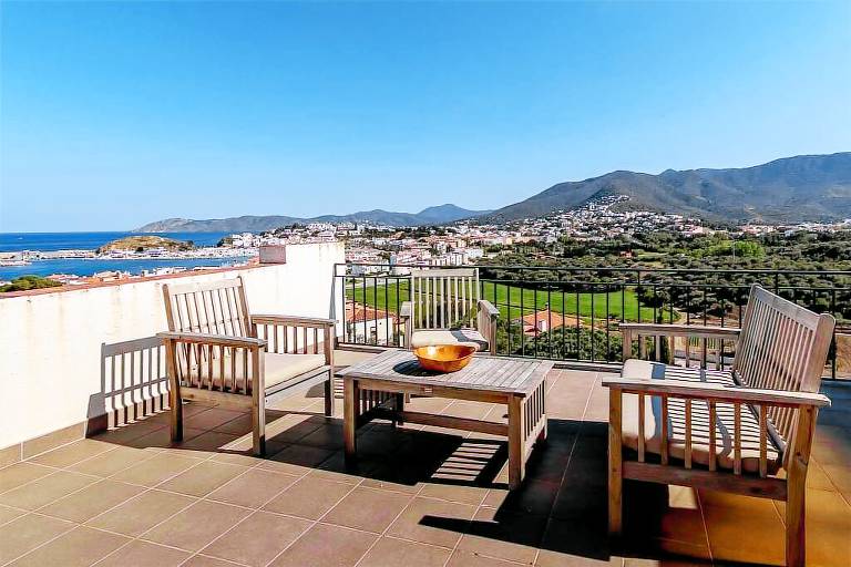 Apartment Llançà