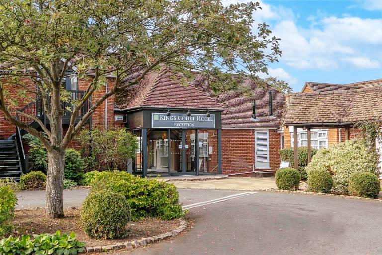 Kings Court Hotel Alcester, BW Signature Collection in Warwick