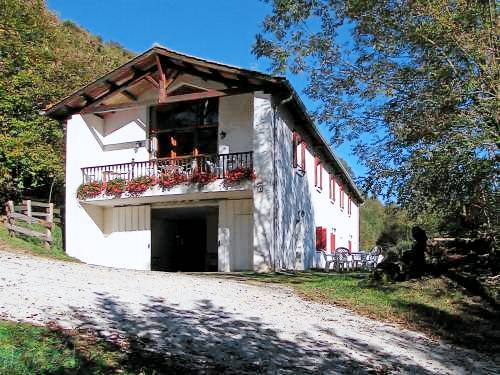 Casa Luzaide / Valcarlos