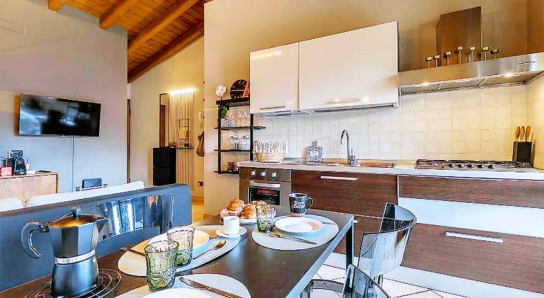 Child-friendly vacation home with patio | Dogs allowed — photo 2