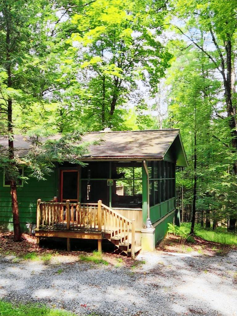Cabin Leeper