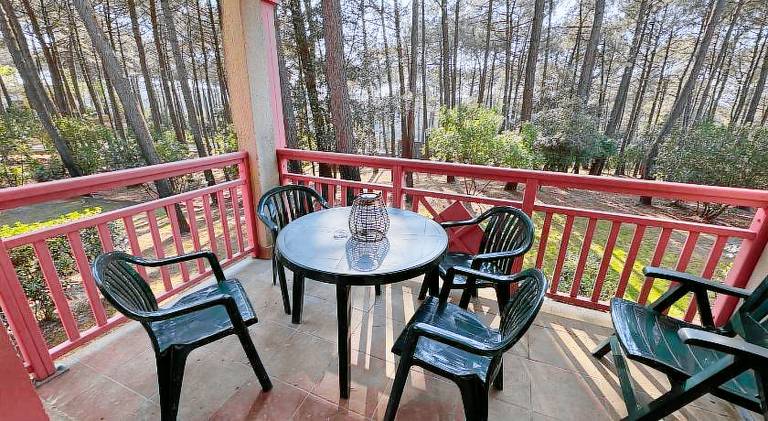 Rental apartment with pool — photo 3