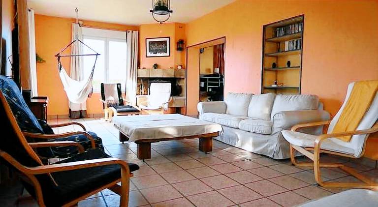 House with 4 rooms for 8 persons in Caen