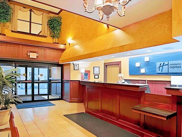 Holiday Inn Express Hotel Pittsburgh-North/Harmarville By IHG — photo 3