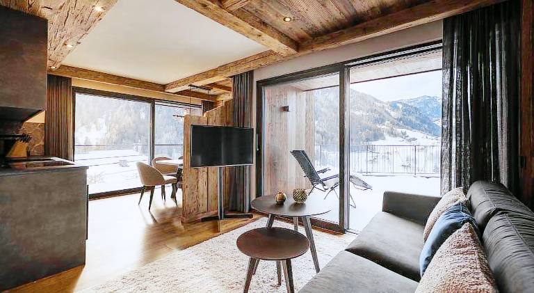 Chalet with private pool, sauna & yard | Good for workation | Dogs allowed — photo 2